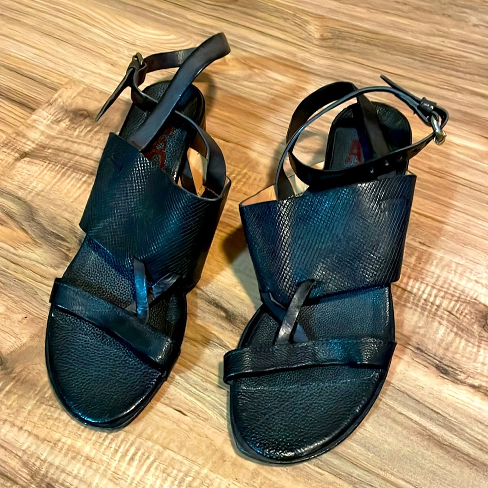 AS98 shoes